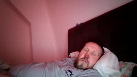 jelle online show from March 25, 12:42 pm