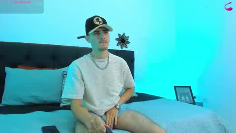 Snapshot of philiprich chatting on February 25, 7:47 pm philiprich online show from February 25, 7:47 pm