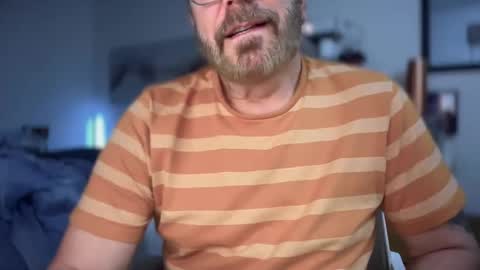 phillyhung8 online show from February 24, 2:51 am