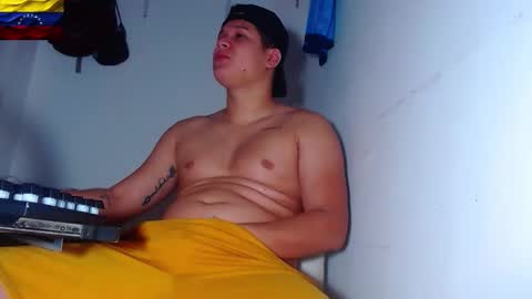 AdnierGnz online show from February 4, 4:13 pm