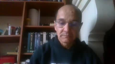 Snapshot of pichoun71 chatting on January 5, 8:11 am pichoun71 online show from January 5, 8:11 am
