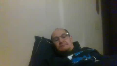 Snapshot of pichoun71 chatting on January 2, 6:50 am pichoun71 online show from January 2, 6:50 am