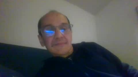 Snapshot of pichoun71 chatting on January 27, 7:03 pm pichoun71 online show from January 27, 7:03 pm