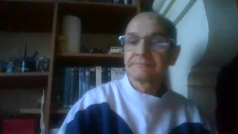 Snapshot of pichoun71 chatting on January 19, 7:36 am pichoun71 online show from January 19, 7:36 am