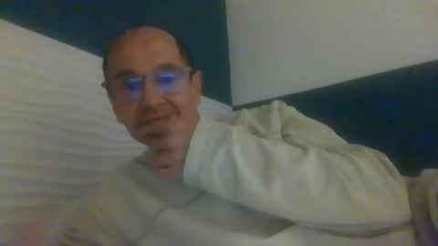 Snapshot of pichoun71 chatting on January 6, 5:06 pm pichoun71 online show from January 6, 5:06 pm