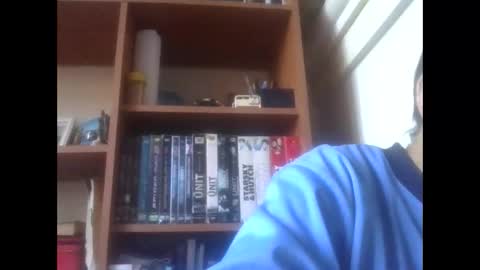 Snapshot of pichoun71 chatting on March 7, 7:08 am pichoun71 online show from March 7, 7:08 am