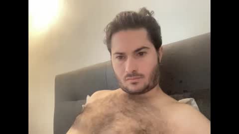 pierrot462900 online show from November 14, 9:22 am