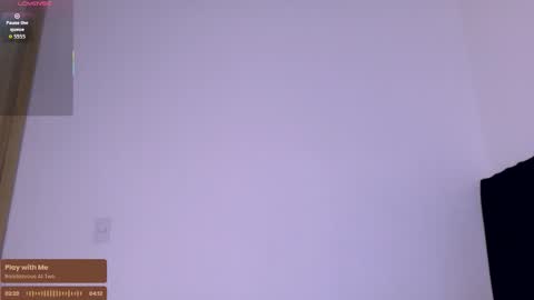 pikashuu7u7 online show from February 26, 2:46 am