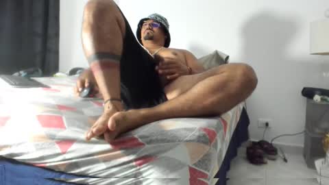 pikoro_gomez online show from October 17, 1:31 am