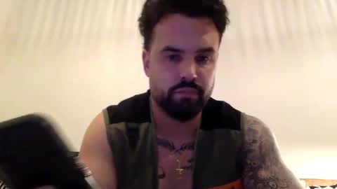 pineappleice93 online show from November 26, 6:55 pm