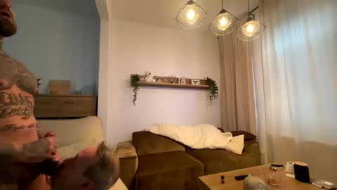 pino151177 online show from February 7, 8:10 am