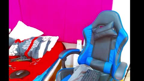 pipe hot04 online show from March 18, 5:54 am