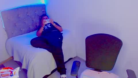 Snapshot of pipe_sexxx chatting on September 24, 1:49 am pipe_sexxx online show from September 24, 1:49 am