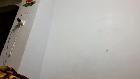 Snapshot of pixel53 chatting on January 21, 10:08 pm Gkay53 online show from January 21, 10:08 pm