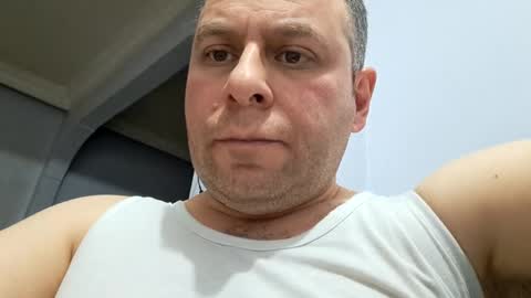 Snapshot of pixel53 chatting on January 17, 3:00 pm Gkay53 online show from January 17, 3:00 pm