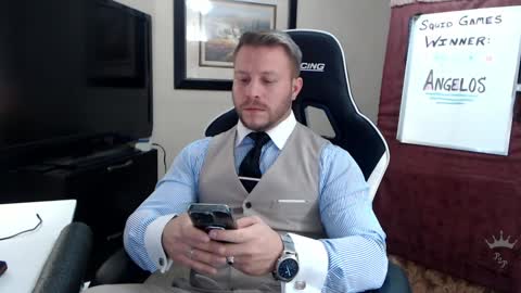 Player online show from January 11, 4:48 am