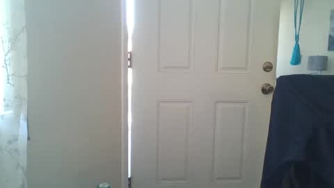 Holding the cum back.. online show from November 9, 5:28 pm