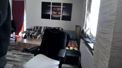 Snapshot of plboy23 chatting on March 8, 9:46 am Hello ask me . Im glad to see you here in my room. Welcome PVT is open online show from March 8, 9:46 am