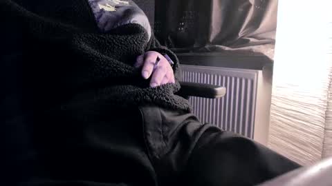 Snapshot of plboy23 chatting on January 7, 5:09 pm Hello ask me . Im glad to see you here in my room. Welcome PVT is open online show from January 7, 5:09 pm