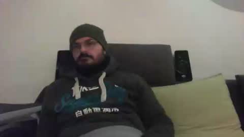 Snapshot of plu07f3520 chatting on January 7, 10:41 pm plu07f3520 online show from January 7, 10:41 pm