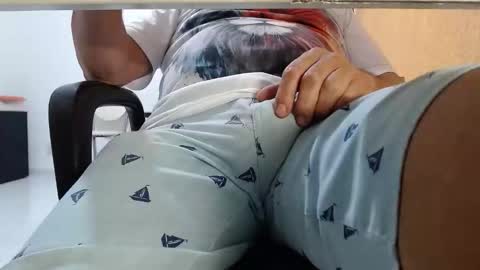 podolatra3 online show from February 14, 9:43 pm