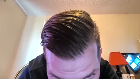 polishbttm8987 online show from May 10, 1:56 pm