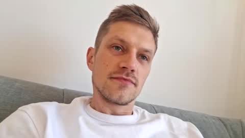 polsenos online show from December 3, 10:43 am