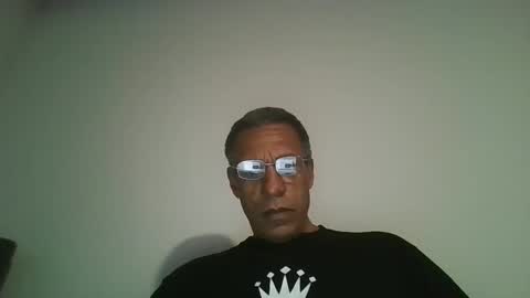 Snapshot of poolguy2496 chatting on September 14, 4:47 am poolguy2496 online show from September 14, 4:47 am
