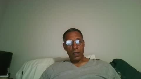 Snapshot of poolguy2496 chatting on October 5, 6:28 am poolguy2496 online show from October 5, 6:28 am
