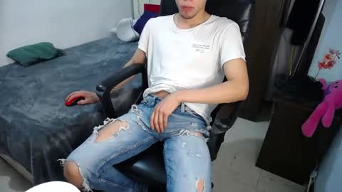 Snapshot of poysonsam chatting on January 30, 11:55 am Ricksam online show from January 30, 11:55 am