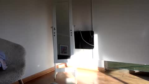 ppsmall_17 online show from October 28, 11:12 am