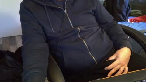 pralg online show from October 22, 11:25 am