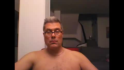 prendimisubito online show from November 12, 1:22 am