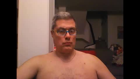 Snapshot of prendimisubito chatting on March 4, 12:18 am prendimisubito online show from March 4, 12:18 am
