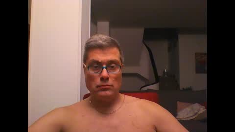 Snapshot of prendimisubito chatting on December 14, 9:46 pm prendimisubito online show from December 14, 9:46 pm