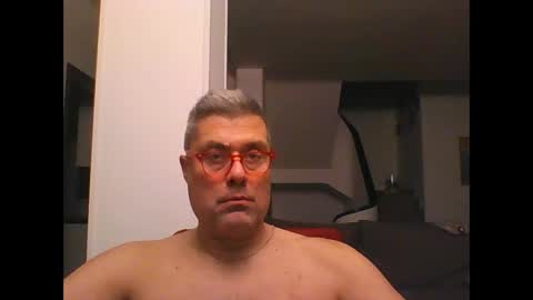 prendimisubito online show from December 3, 1:11 am