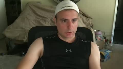 preppyguyintokink1 online show from June 7, 6:04 pm