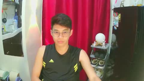 prince_harrison online show from October 7, 6:12 pm