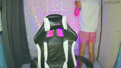 prince_harrison online show from October 17, 7:07 pm