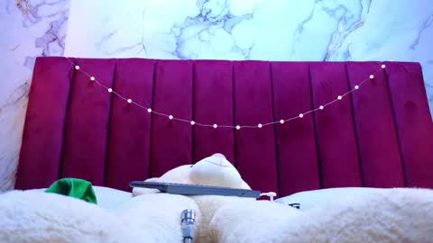 PRINCEPOPPY  online show from December 21, 4:26 pm