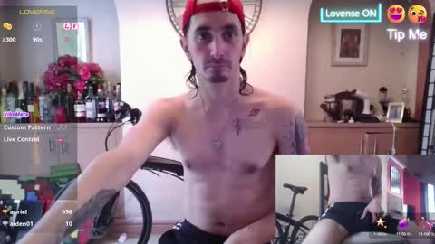 Riffraff online show from October 3, 10:53 am