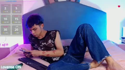 Prince  online show from November 14, 9:49 pm