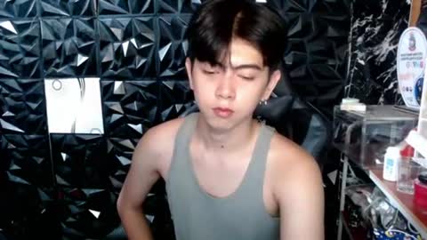 princecalix online show from June 19, 3:28 pm