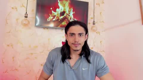 privilegewc online show from October 19, 1:10 am