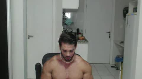 Snapshot of promuscles4u chatting on January 23, 11:05 pm promuscles4u online show from January 23, 11:05 pm
