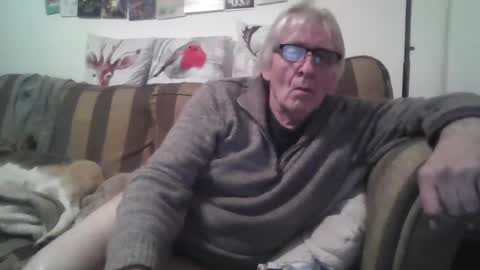 proudwelshman online show from January 4, 10:34 pm