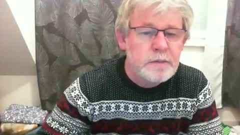 ptitrouquin online show from February 2, 1:52 pm