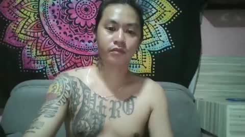 puff_master420 online show from March 9, 1:46 am