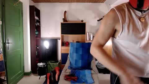 Pup Jake wants to play online show from January 17, 12:41 pm