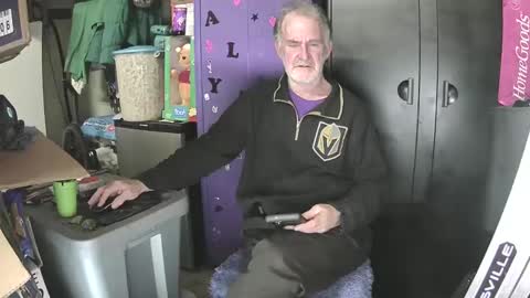 Mark online show from December 20, 5:47 am